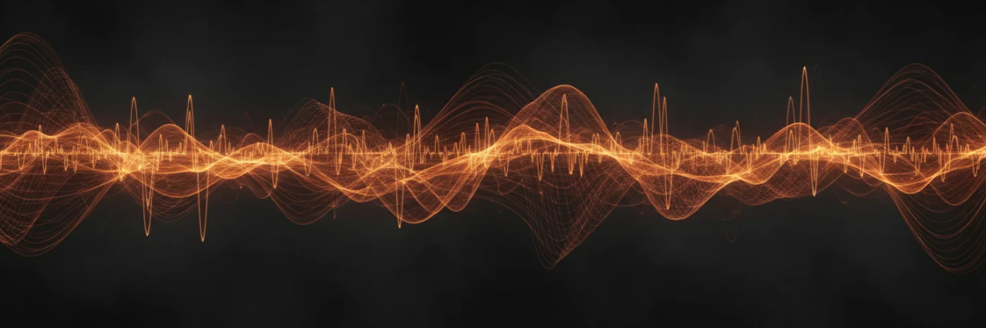 Ondes sonores fines en orange braise sur fond noir, représentation abstraite de Léa, l'intelligence artificielle. Aucun visage humain.